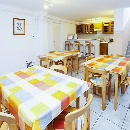 B&B Burg Vendeghaz 에게르