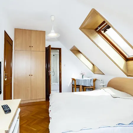 Bed & Breakfast Burg Vendeghaz Eger